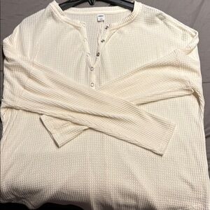 Henley Old navy shirt